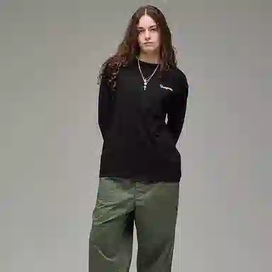 UNDEFEATED SS25 T