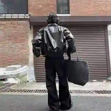 ROSECREED Bomber Jacket Black