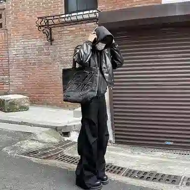 ROSECREED Bomber Jacket Black