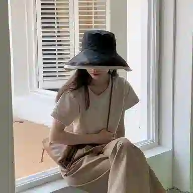 优幽兰 时尚潮流高级感大檐显脸小户外百搭小众设计感拼色透气遮阳防紫外线骑行太阳帽双面可戴 棉 防晒帽 女款