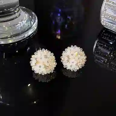 彤彤兔 轻奢小众设计感 合金 耳环 女款