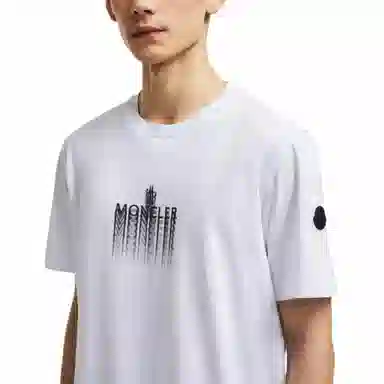 Moncler T