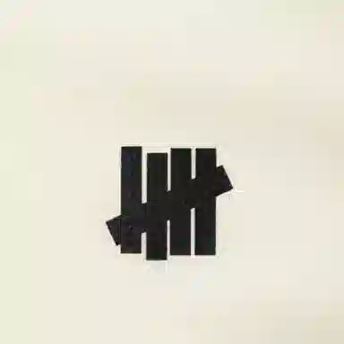 UNDEFEATED SS25 Logo