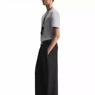 ZARA T