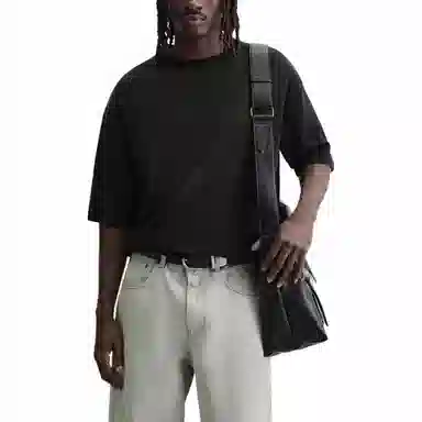 ZARA T