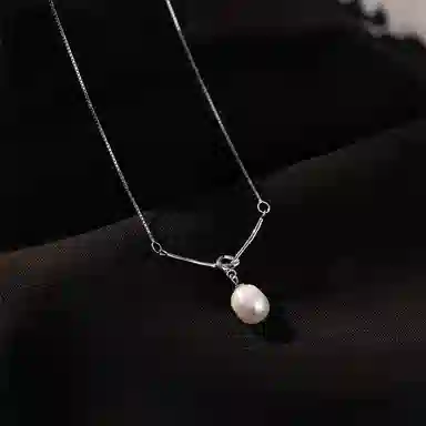 S925