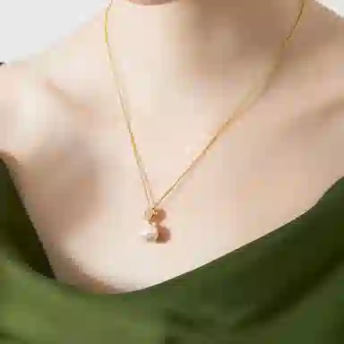 S925