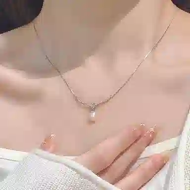 S925