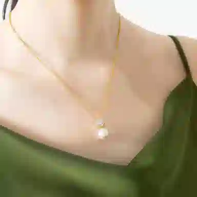 S925