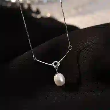 S925