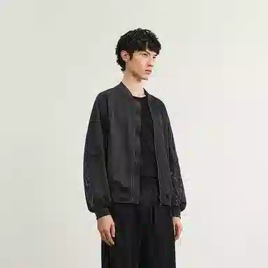 001