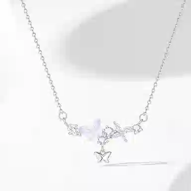 色菲尔 繁花蝶舞锁骨链 精致轻奢时尚百搭森系甜美少女 日常通勤学生 铜 项链 女款