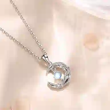 S925