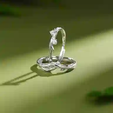 S925