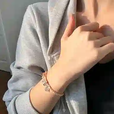 S999