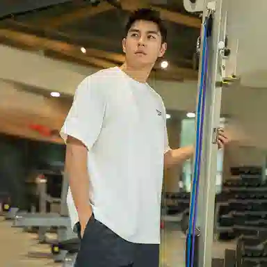 Reebok T
