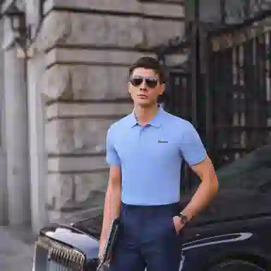 CREAZIONI LA FANTASIA E MOBILE Polo