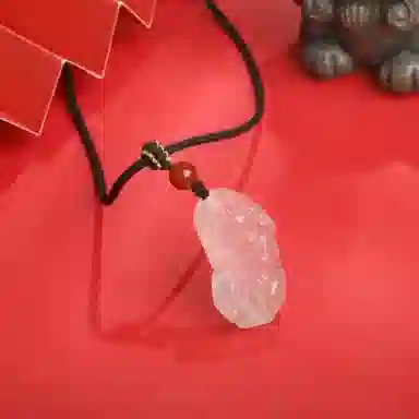 【精致优雅】 帝苏行 貔貅宝光新中式国潮 吉祥如意平安顺遂 好运 简约小众设计 玉髓 玉石项链 女款