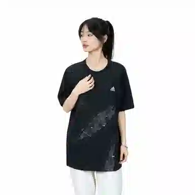 adidas LogoT