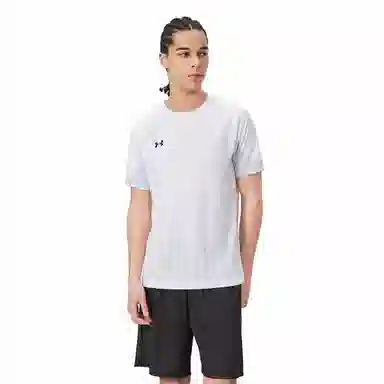 Under Armour Logo T