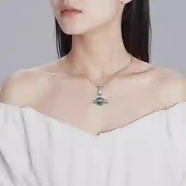 Vivienne Westwood New Tiny Orb Necklace