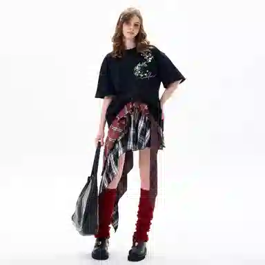 PAUL COSTELLOE logoT