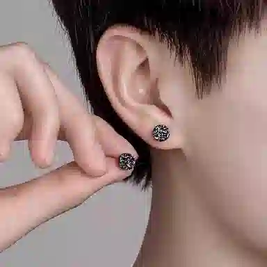 丹琴 水晶簇潮牌痞帅耳饰百搭高级感黑色小众气质 合金 耳钉 男女同款情侣款