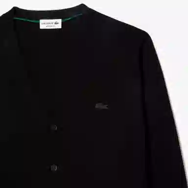 LACOSTE V