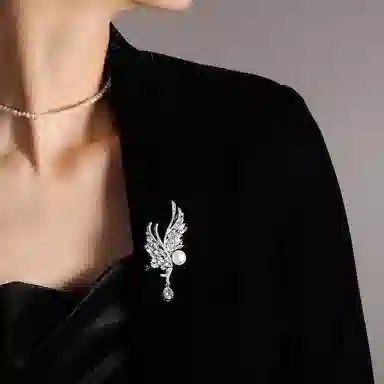 山一丸 气质羽毛西服配饰珍珠 铜 胸针 男女同款情侣款