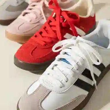 IOTS adidassambagazelle