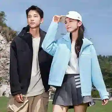 鸭鸭 山系户外露营宽松短款休闲时尚连帽防风纯色长袖夹克外套 男女同款