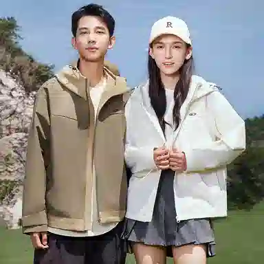 鸭鸭 山系户外露营宽松短款休闲时尚连帽防风纯色长袖夹克外套 男女同款