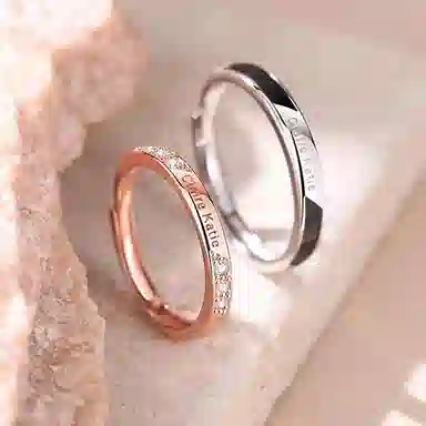 925