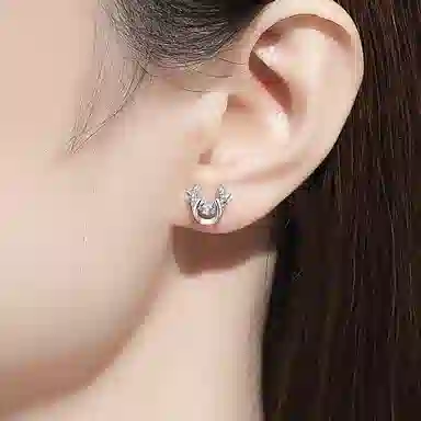 S925
