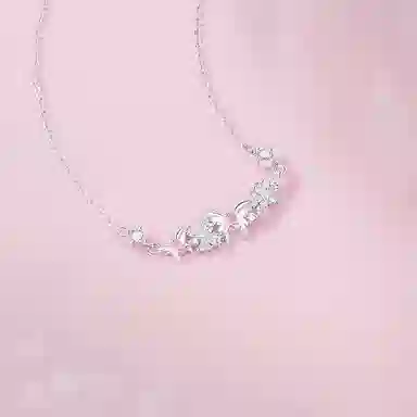 S925