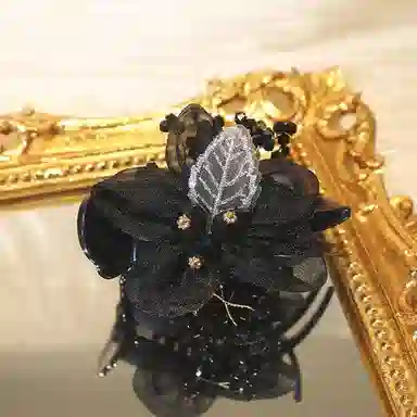 沂茹 文艺森系简约优雅气质甜美黑色花朵串珠雪纺盘发时尚日常百搭温柔甜美温柔 布艺 发夹 女款