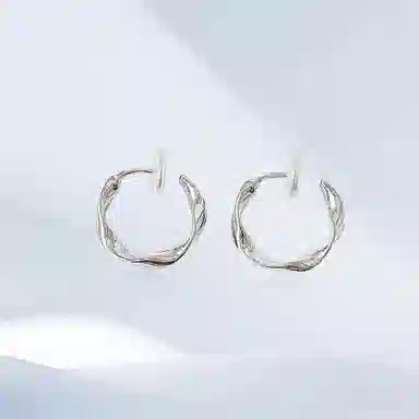 希遇 银辉缠绕 国潮轻奢小众设计 小众简约设计日常通勤百搭 气质高级 合金 耳夹 男女同款情侣款