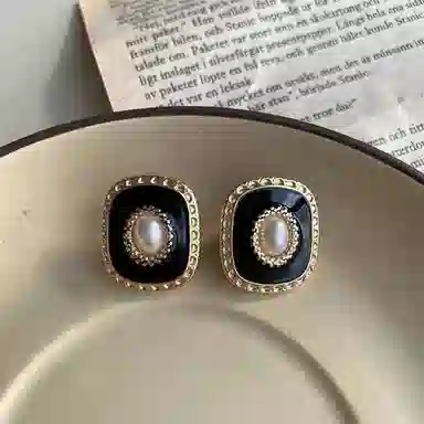 彤彤兔 法式复古方块 合金 耳环 女款