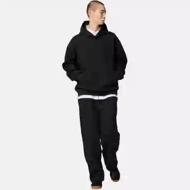 UNIQLO x Clare Waight Keller SS25 C