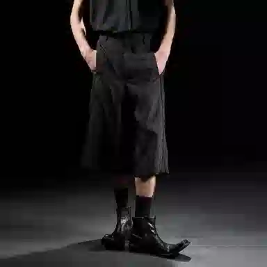 幻象者 宽松纯色直筒薄款百搭七分休闲短裤 男女同款 黑色