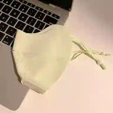 雅鹿 精致防晒秘籍 潮流黑科技凉感冰丝无痕一体式设计显脸小护眼角可调节挂耳式户外骑行防紫外线舒适透气遮阳 锦纶 口罩 女款