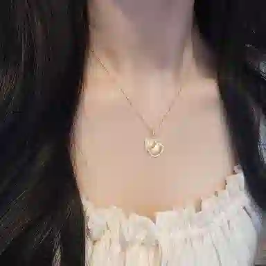S925