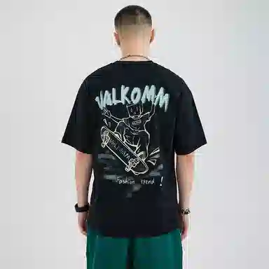VALKOMM x JH T