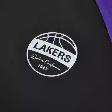 NBA T