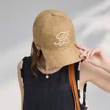 ELLE