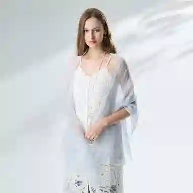 ELLE
