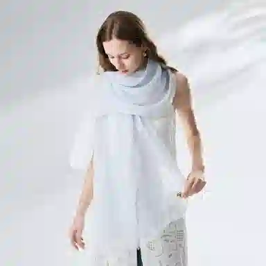 ELLE