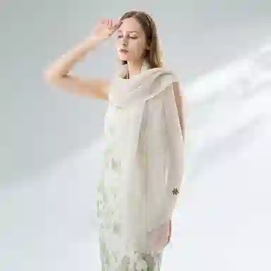 ELLE