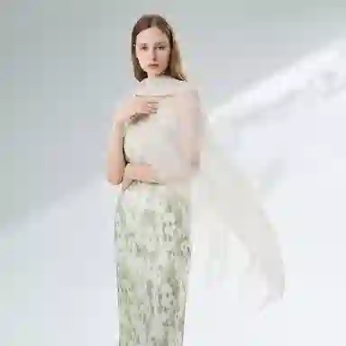 ELLE