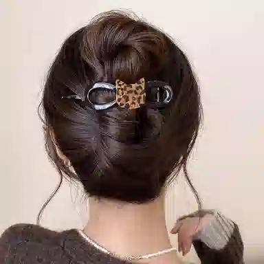 简应舒 豹纹猫咪扭扭夹后脑勺夹头发 亚克力 不锈钢 发夹 女款